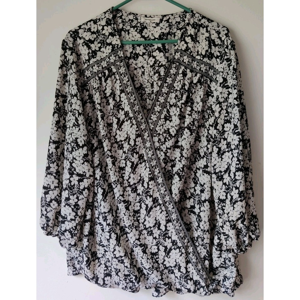 Max Studio Women's Plus Size Black/White Floral Faux Wrap 3/4 Sleeve Top Size 3X